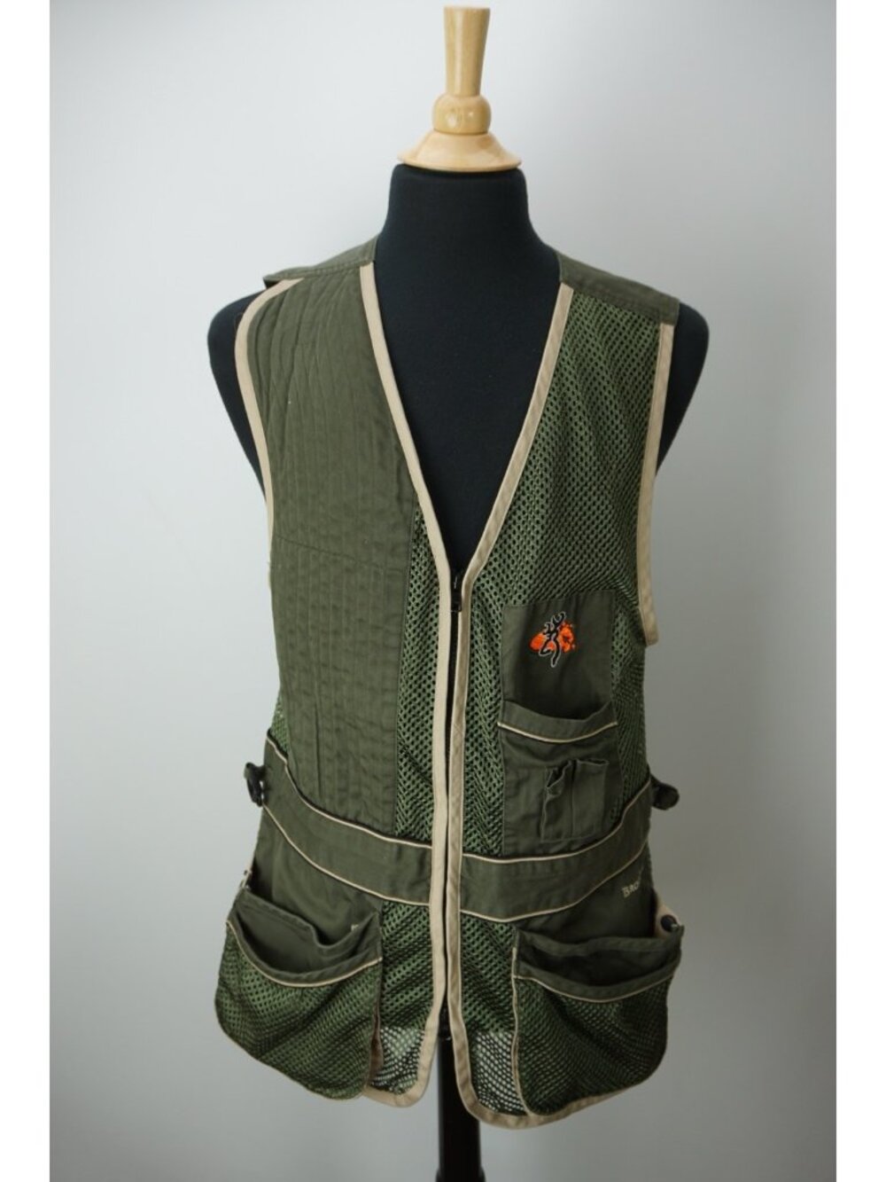 Browning Green Beige Padded Shoulder Shooting Vest Sz M